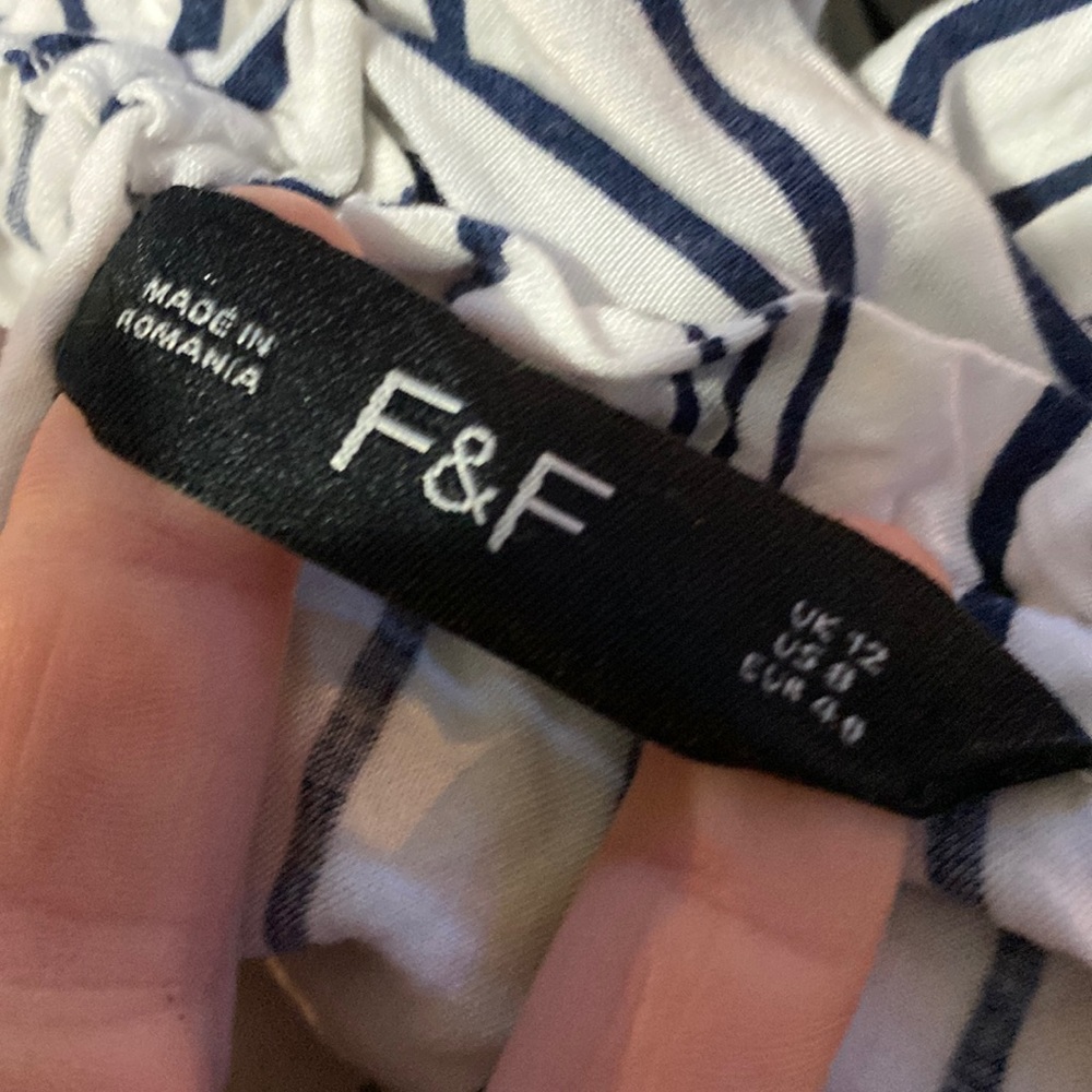 F & F.
US size 8 - Picture 6 of 7